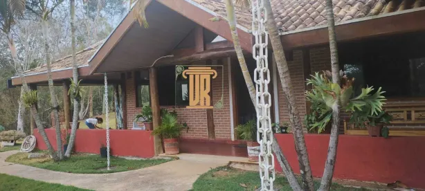 Fazenda/Sítio com 4 Quartos à venda, 6550m² no Centro, Jambeiro