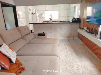 Casa com 2 Quartos à venda, 366m² no Vila Jardim Pompéia, Goiânia