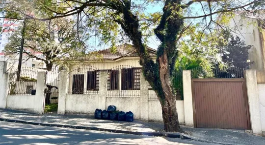 Casa com 3 Quartos à venda, 150m² no Centro, Ponta Grossa
