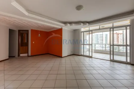 Apartamento com 3 Quartos à venda, 127m² no Sul, Brasília