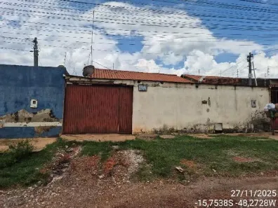 Casa com 2 Quartos à venda, 200m² no Parque da Barragem Setor 03, Águas Lindas de Goiás