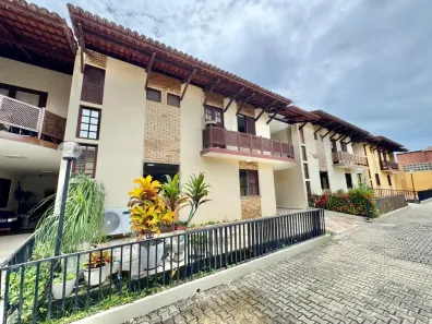 Casa de Condomínio com 3 Quartos à venda, 170m² no Sapiranga-Coité, Fortaleza