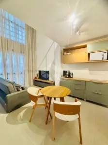 Apartamento com 1 Quarto para alugar, 49m² no Barra da Lagoa, Florianópolis