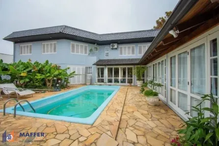 Casa com 3 Quartos à venda, 450m² no Jardim Floresta, Porto Alegre