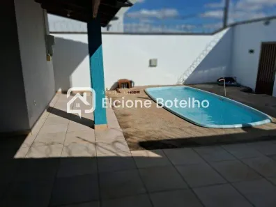 Casa com 3 Quartos para alugar, 170m² no Laranjeiras, Uberlândia