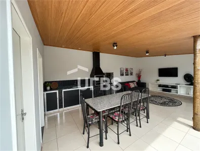 Casa com 4 Quartos à venda, 227m² no Segismundo Pereira, Uberlândia