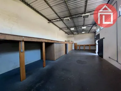 Galpão/Depósito/Armazém à venda, 270m² no Cidade Jardim, Bragança Paulista