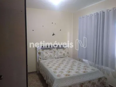 Casa com 4 Quartos à venda, 180m² no Canadá, Contagem