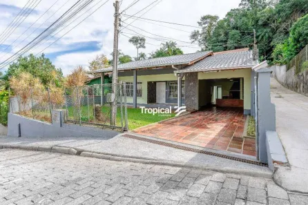 Casa com 3 Quartos para alugar, 184m² no Do Salto, Blumenau