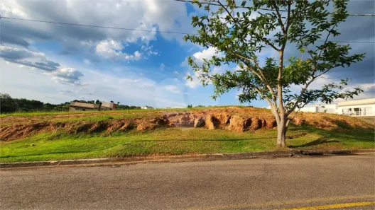 Lote/Terreno à venda, 525m² no Santa Isabel, Louveira