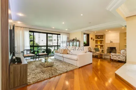 Apartamento com 3 Quartos à venda, 198m² no Jardim Vila Mariana, São Paulo