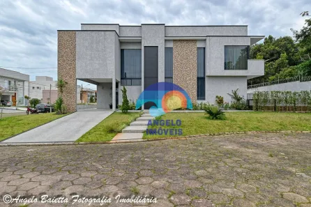 Casa de Condomínio com 4 Quartos à venda, 200m² no Centro, Peruíbe