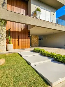 Casa com 3 Quartos à venda, 253m² no Centro, Gravataí