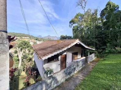 Casa com 2 Quartos à venda, 570m² no Cascata do Imbuí, Teresópolis