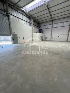 Galpão/Depósito/Armazém para alugar, 460m² no Marta Helena, Uberlândia