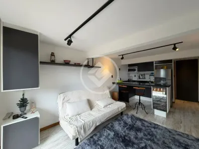Apartamento com 1 Quarto para alugar, 50m² no Golfe, Teresópolis