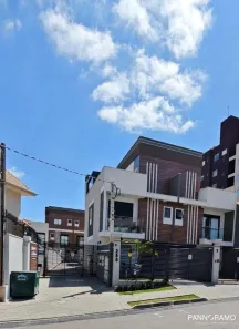Sobrado com 4 Quartos à venda, 194m² no Portão, Curitiba