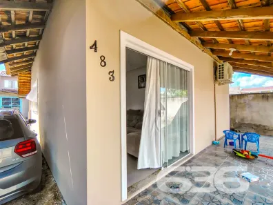 Casa com 2 Quartos à venda, 72m² no Vila Nova, Joinville