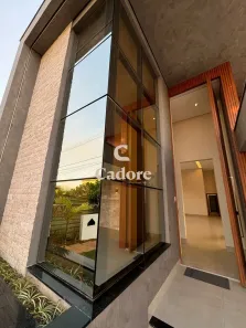 Casa de Condomínio com 3 Quartos à venda, 208m² no Jardim Inconfidência, Uberlândia