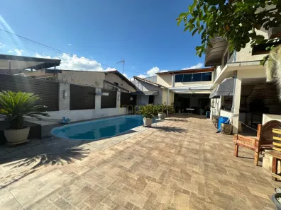 Casa com 4 Quartos à venda, 200m² no Jardim Motorama, São José dos Campos