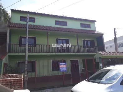 Sobrado com 6 Quartos à venda, 300m² no Centro, Canoas