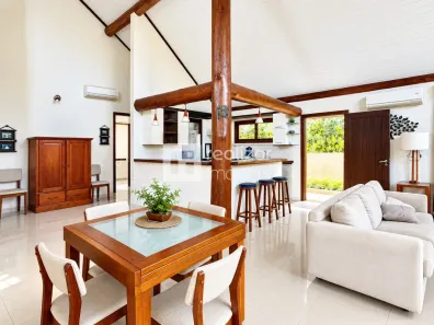 Casa com 3 Quartos para alugar, 225m² no Rio Tavares, Florianópolis