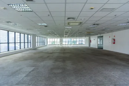 Sala Comercial para alugar, 395m² no Bela Vista, São Paulo