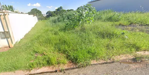 Lote/Terreno à venda, 360m² no Jardim Inconfidência, Uberlândia