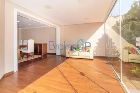 Casa com 4 Quartos à venda, 350m² no Santo Antônio, Porto Alegre