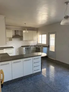 Casa com 3 Quartos para alugar, 358m² no Vila Santa Tereza, Bauru