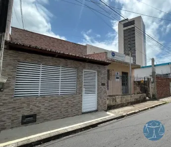 Casa com 4 Quartos à venda, 196m² no Tirol, Natal