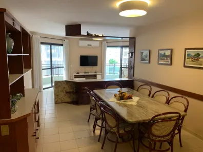 Apartamento com 4 Quartos à venda, 180m² no Pitangueiras, Guarujá