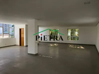 para alugar, 2800m² no Cruzeiro, Belo Horizonte