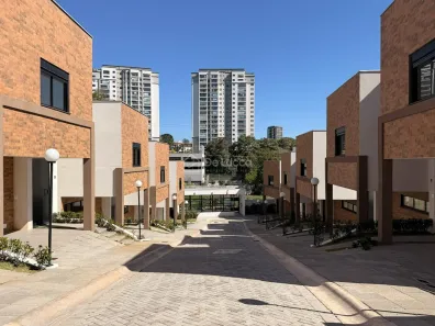 Sobrado com 3 Quartos à venda, 110m² no Jardim das Paineiras, Campinas