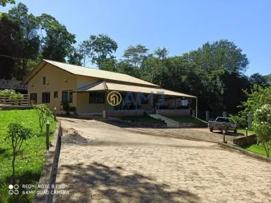 Fazenda/Sítio com 5 Quartos à venda, 500m² no , Hidrolândia