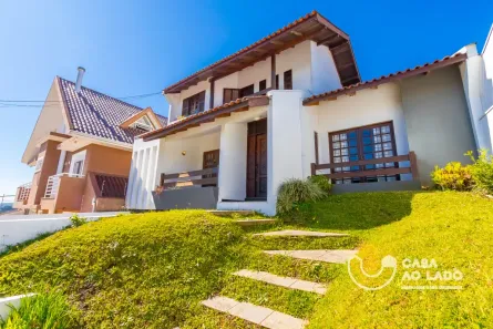 Casa com 4 Quartos para alugar, 288m² no Pilarzinho, Curitiba