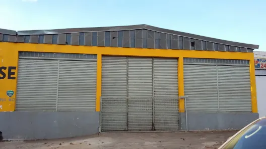 Galpão/Depósito/Armazém à venda, 1000m² no Santa Genoveva, Goiânia