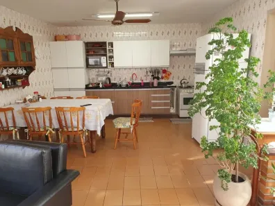 Sobrado com 4 Quartos à venda, 284m² no Jardim Botânico, Porto Alegre