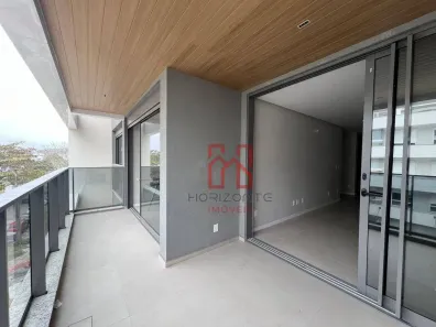 Apartamento com 2 Quartos à venda, 94m² no Jurerê, Florianópolis