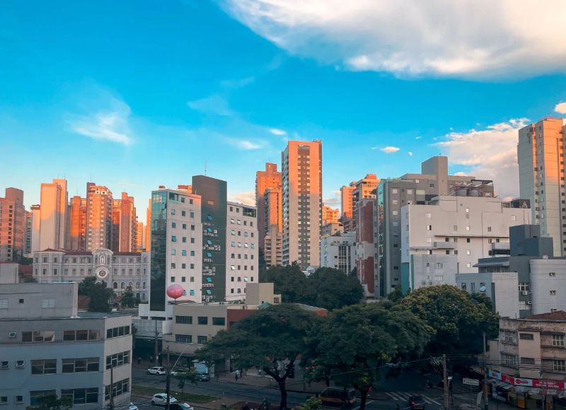Apartamento com 3 quartos — Funcionários, Belo Horizonte