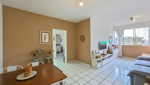 Apartamento com 2 Quartos à venda, 72m² no Agronômica, Florianópolis