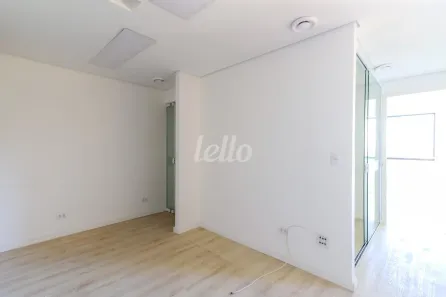 Sala Comercial para alugar, 34m² no Liberdade, São Paulo