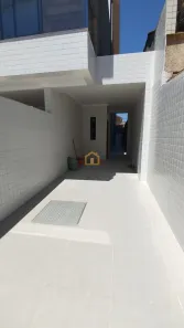 Casa com 3 Quartos à venda, 160m² no Embaré, Santos