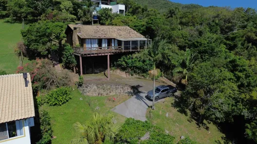 Casa com 3 Quartos à venda, 156m² no Praia da Ferrugem, Garopaba