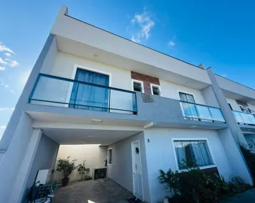Sobrado com 3 Quartos à venda, 142m² no São Braz, Curitiba