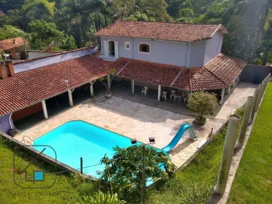Fazenda/Sítio com 4 Quartos à venda, 550m² no Itaoca, Guararema
