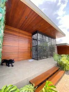 Casa de Condomínio com 3 Quartos à venda, 392m² no Jardim Tarobá, Cambé