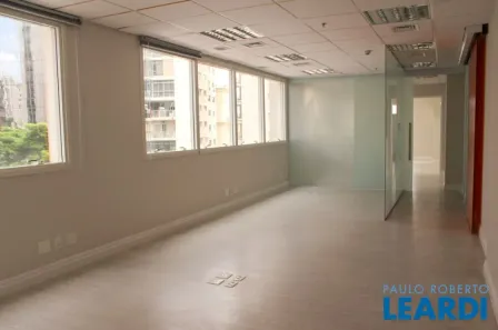 Sala Comercial para alugar, 168m² no Consolação, São Paulo