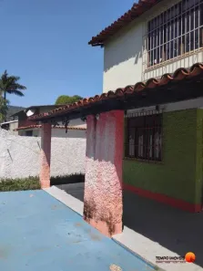 Imóvel Comercial com 4 Quartos para alugar, 231m² no Itaipu, Niterói