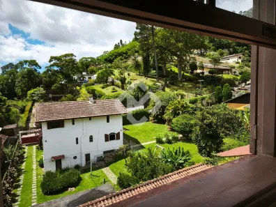 Casa com 3 Quartos à venda, 360m² no Golfe, Teresópolis
